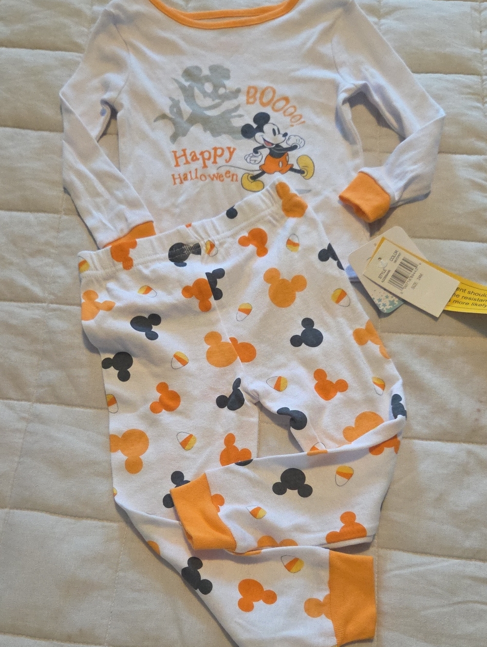 Disney White, Orange & Black Mickey Halloween Kids Pajama Set NWT